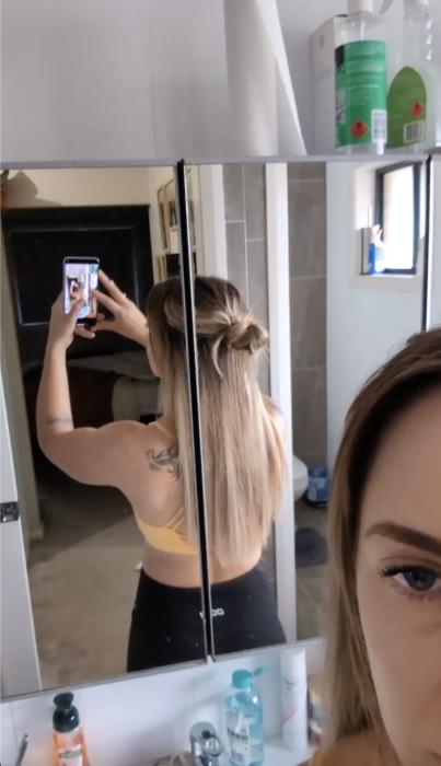 Customer wearing Muse extensions