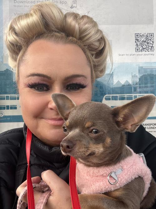 Customer wearing Muse extensions