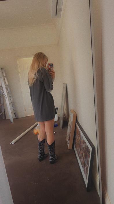 Customer wearing Muse extensions