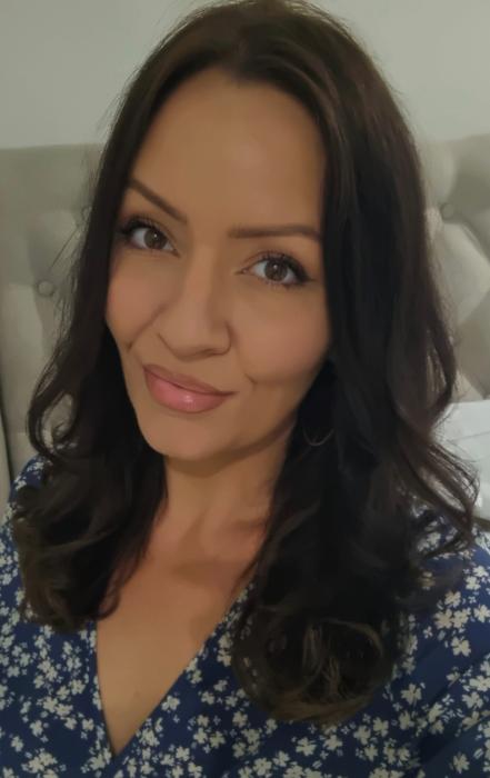 Customer wearing Muse extensions