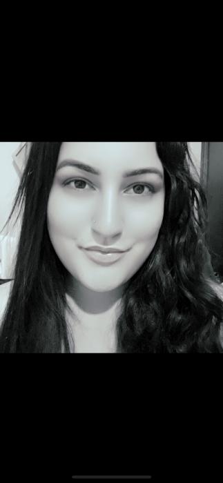 Customer wearing Muse extensions