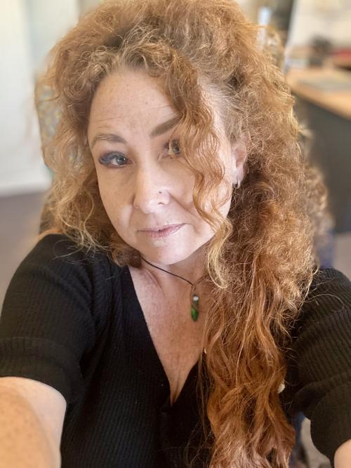 Customer wearing Muse extensions