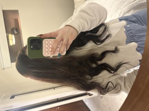 Customer wearing Muse extensions