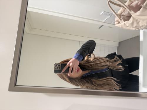 Customer wearing Muse extensions