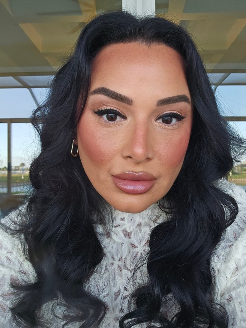 Customer wearing Muse extensions