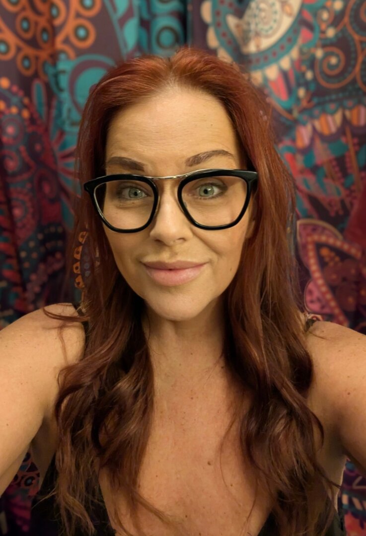 Customer wearing Muse extensions