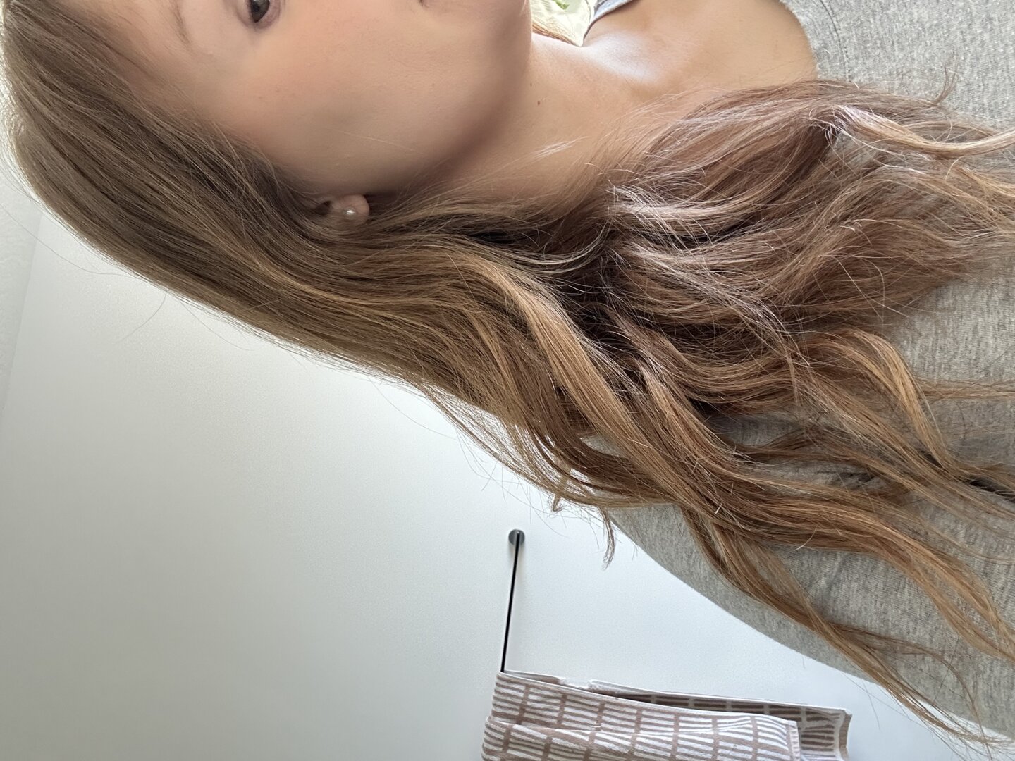 Customer wearing Muse extensions