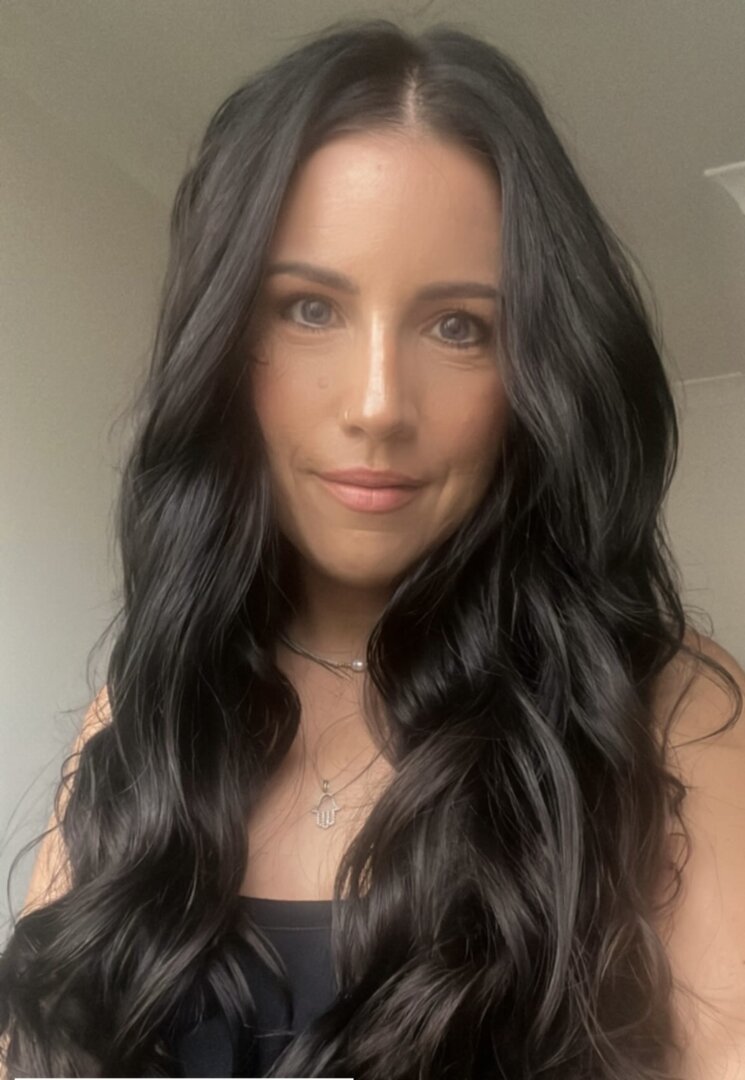 Customer wearing Muse extensions