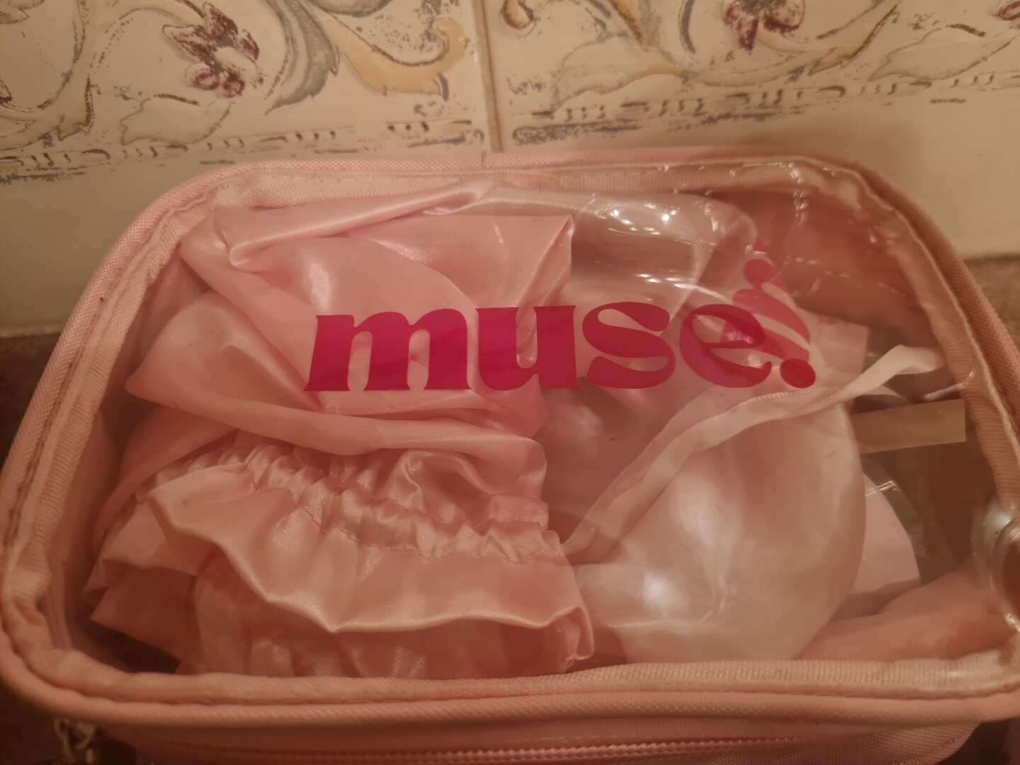 Customer wearing Muse extensions