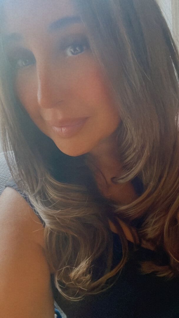 Customer wearing Muse extensions