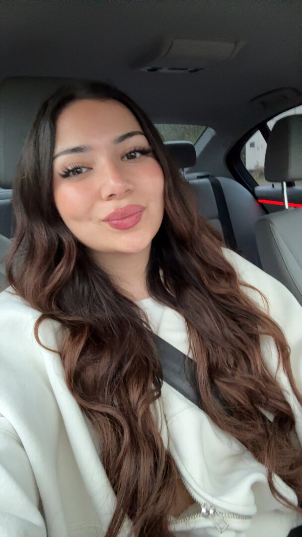 Customer wearing Muse extensions