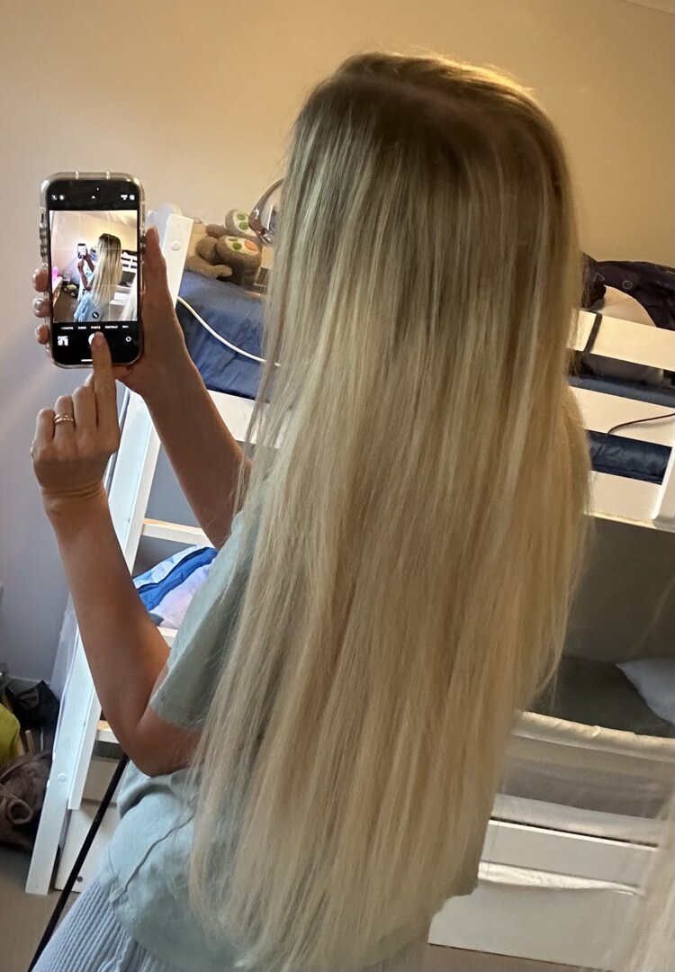 Customer wearing Muse extensions