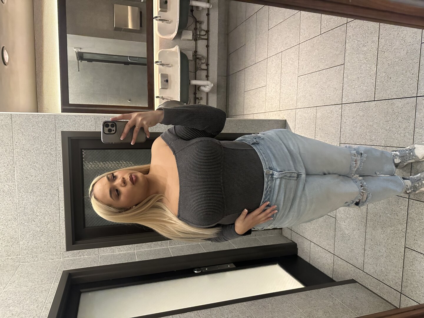 Customer wearing Muse extensions