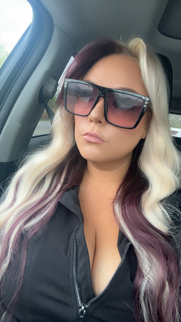 Customer wearing Muse extensions