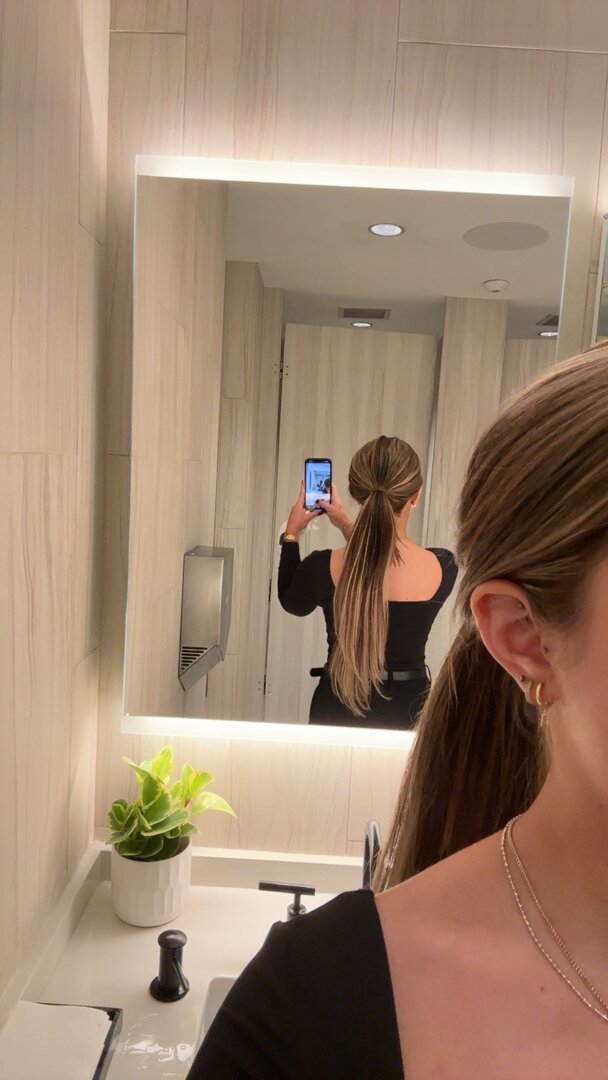 Customer wearing Muse extensions