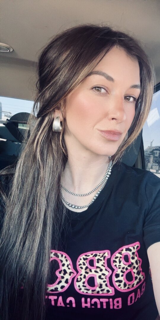 Customer wearing Muse extensions