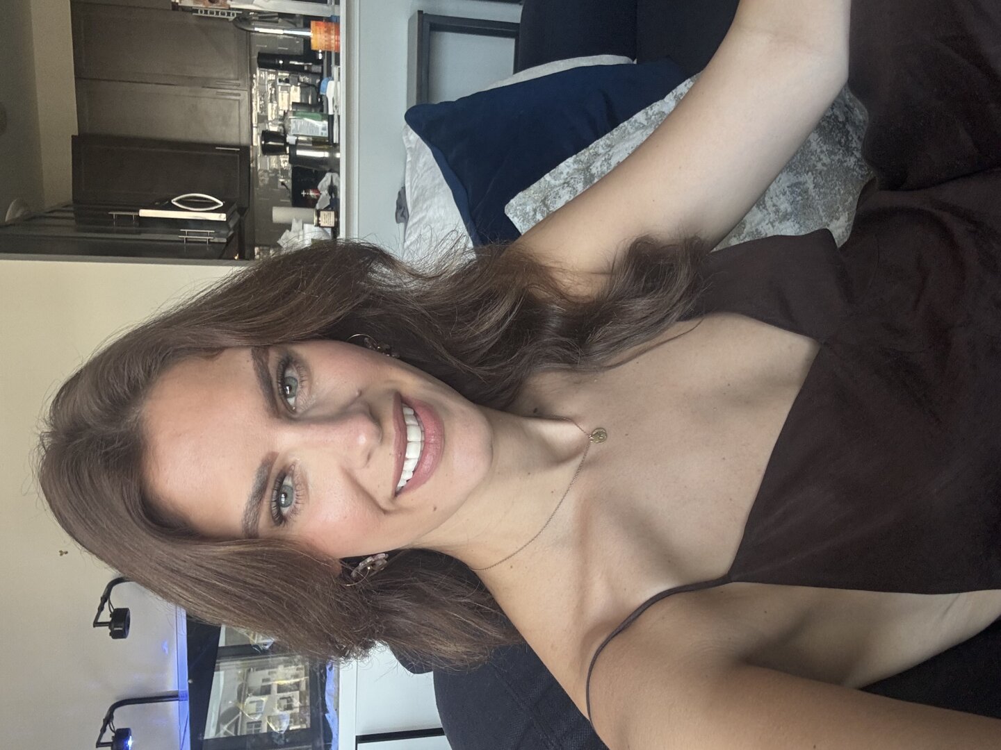 Customer wearing Muse extensions