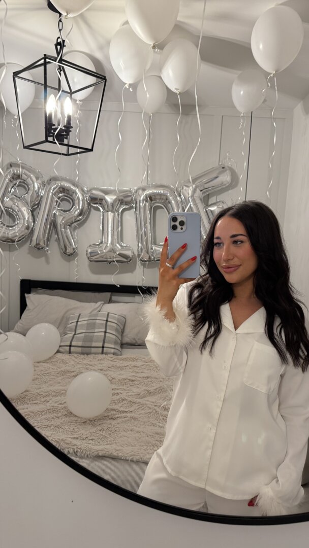 Customer wearing Muse extensions