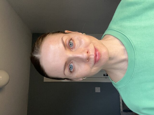Reference customer photo, external source