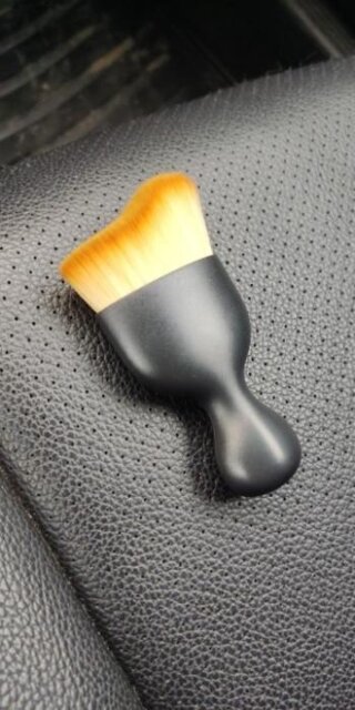 CleanCar™ - Brosse voiture pour poussière et résidus