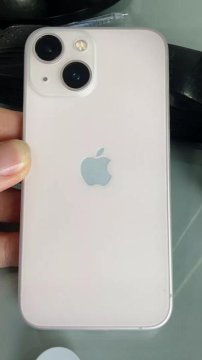 Cover for iPhone 13 review