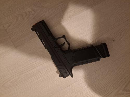 Raven Stress Shot Fidget Gun