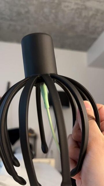 TranquiTouchSoother: Electric Octopus Claw Scalp Massager