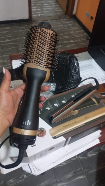 COMBO Cepillo Secador Keratina + Plancha Keratina Therapy $104.000😱