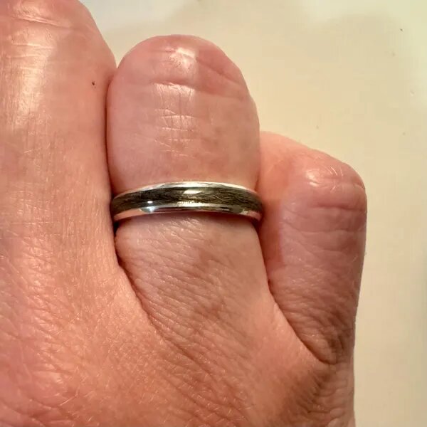 Lynsey’s photograph of her pet hair ring, worn on her hand