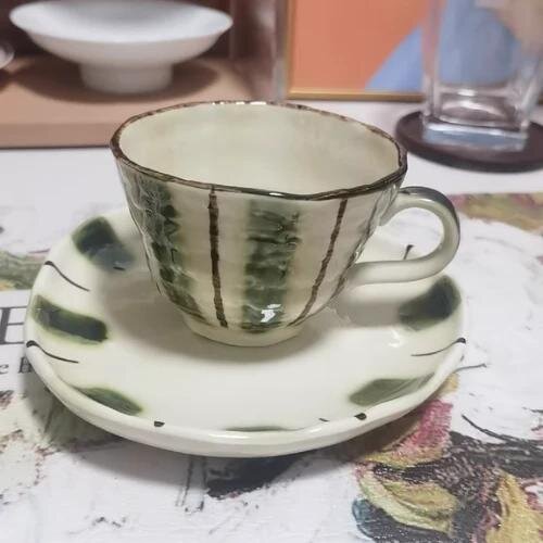 Hatsuichi Rustic Hand-Painted Ceramic Coffee Cup