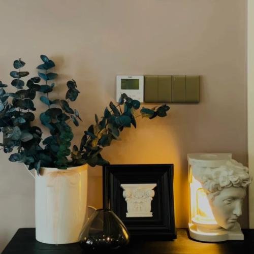 Deisoukoku Giuliano Sculpture Concrete Candle Warmer Lamp