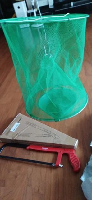 Royaleva Eco-Friendly Stable Fly Trap for Outdoor Use