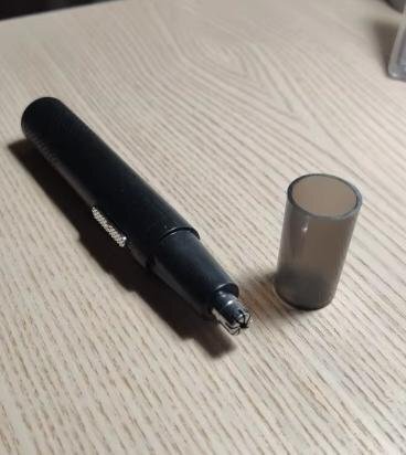 Royaleva Nose Trimmer with Dual Blades for Precise Grooming