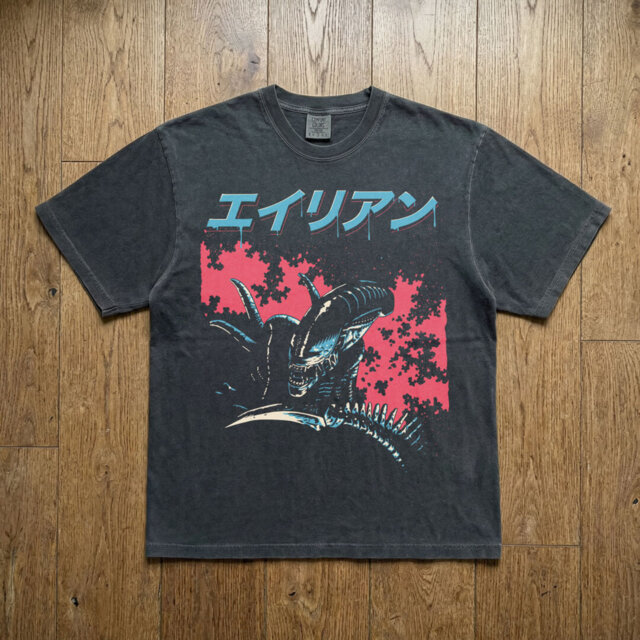Black Retro Aliens Movie Xenomorph T-Shirt – Throwbacks