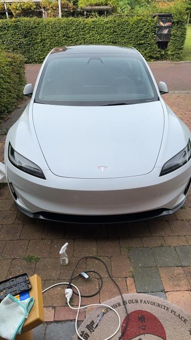 Customer photo 1