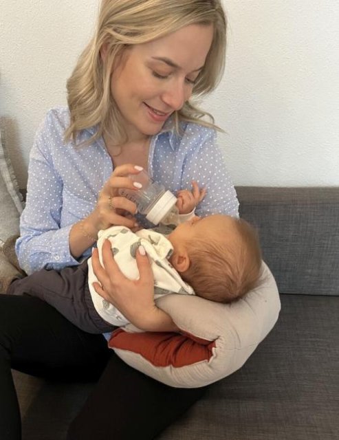 Baby Feeding Arm Pillow - 🎉 BUY 1 GET 1 FREE