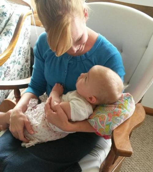 Baby Feeding Arm Pillow - 🎉 BUY 1 GET 1 FREE
