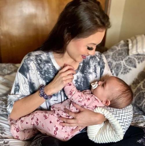 Baby Feeding Arm Pillow - 🎉 BUY 1 GET 1 FREE